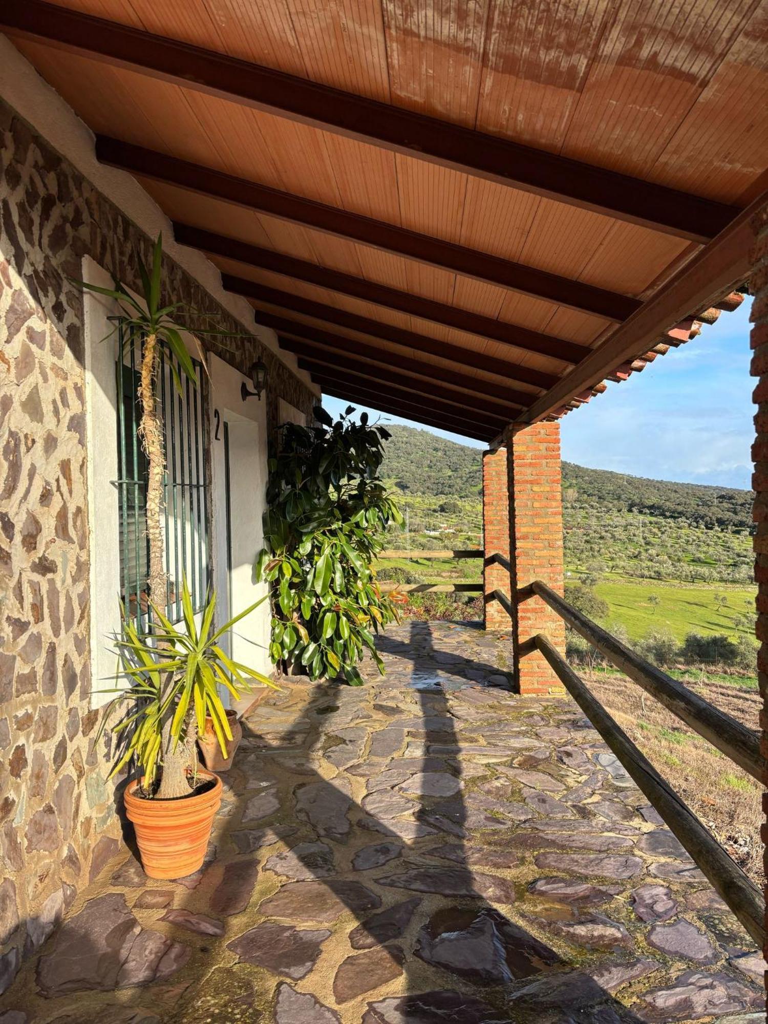 Casas Rurales Los Llanos Fuentes De Leon Exterior photo